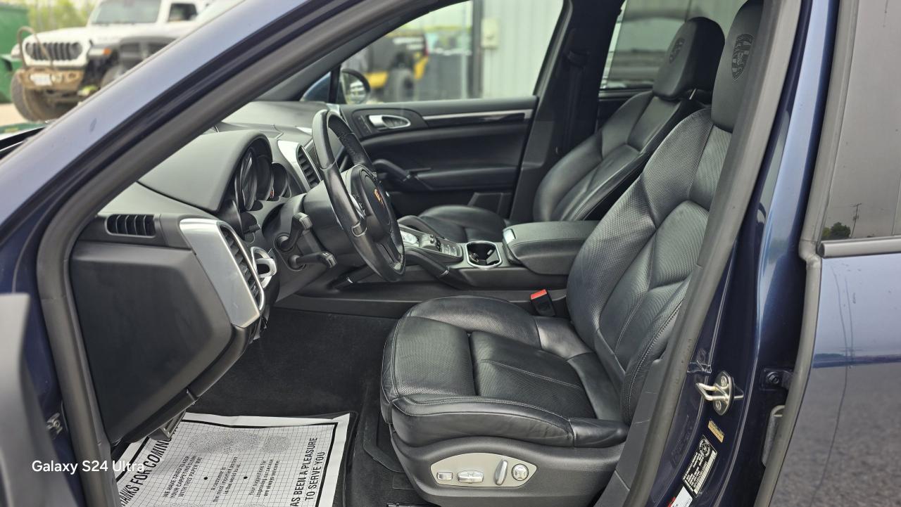 2014 Porsche Cayenne S - Photo #19