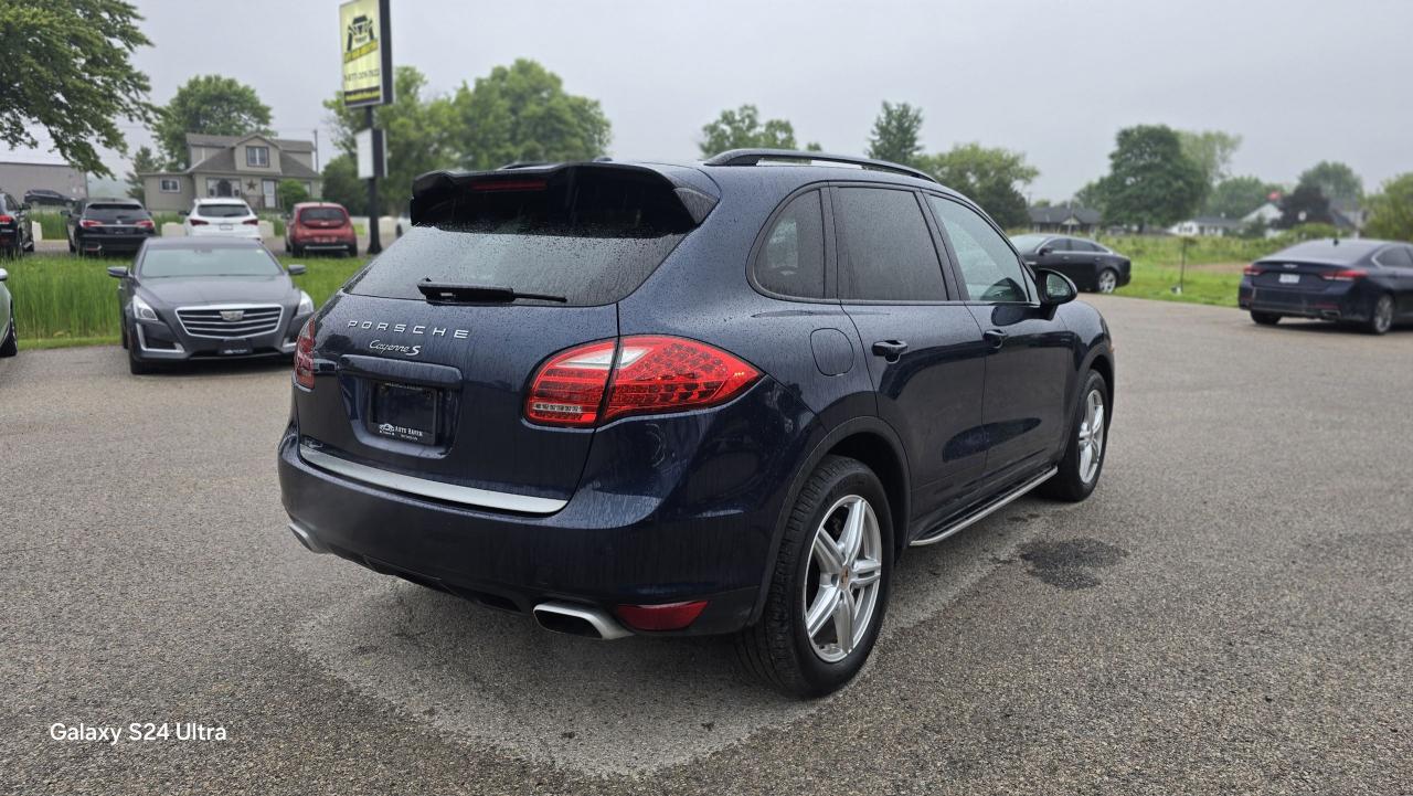 2014 Porsche Cayenne S - Photo #5