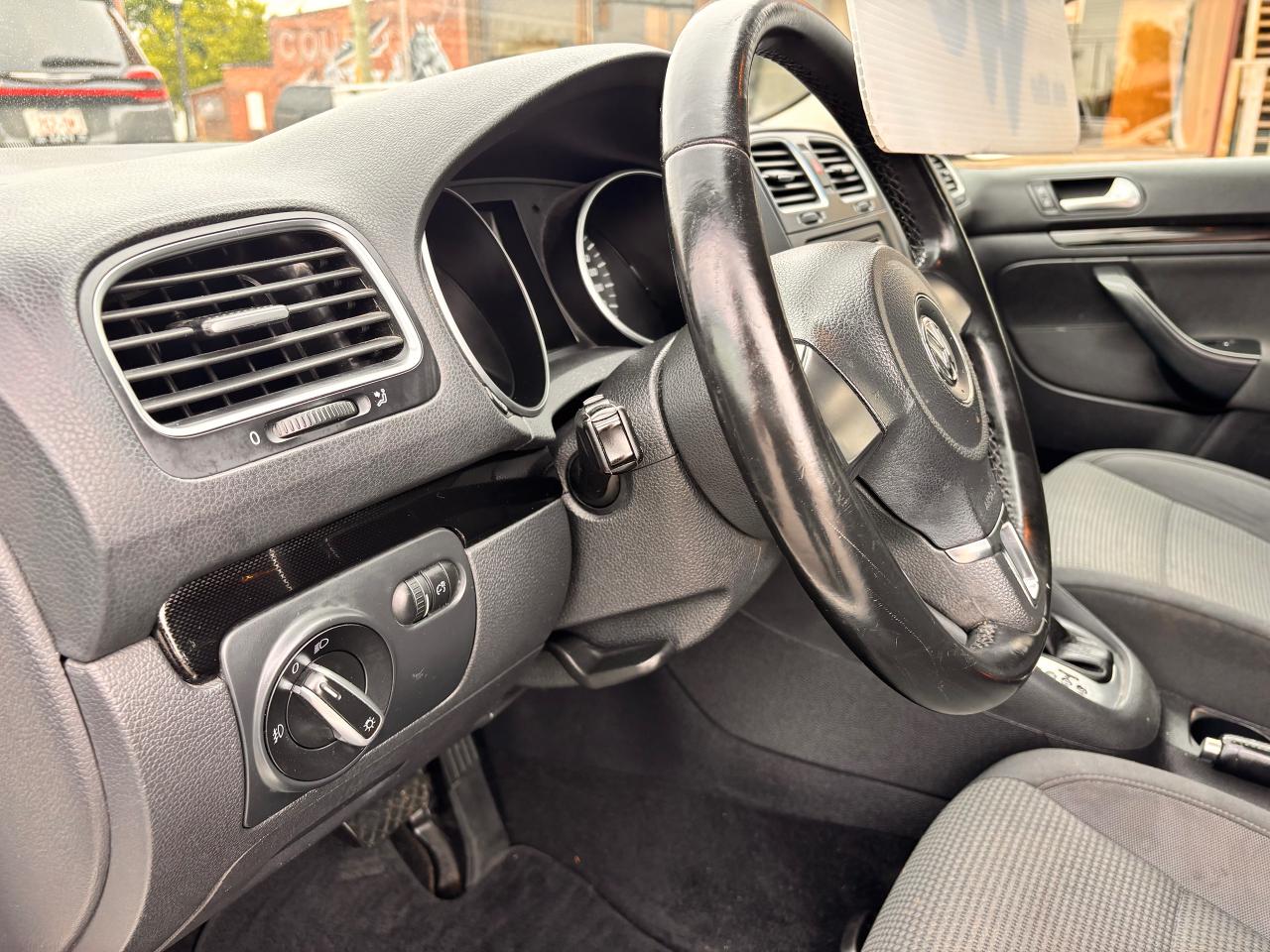 2013 Volkswagen Golf Wagon As Is, Diesel Engine!