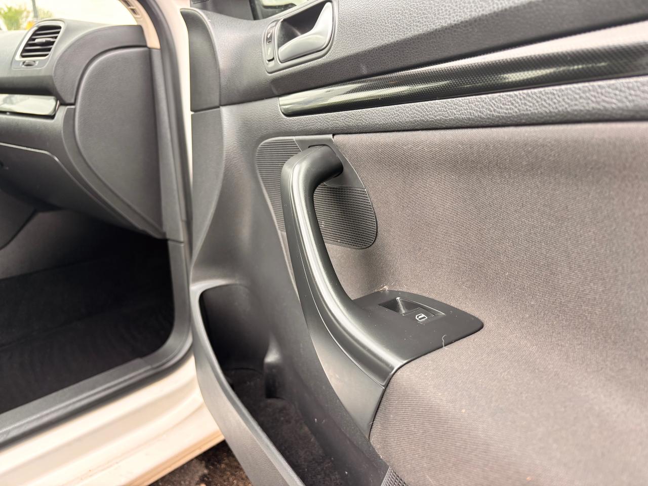 2013 Volkswagen Golf Wagon As Is, Diesel Engine!