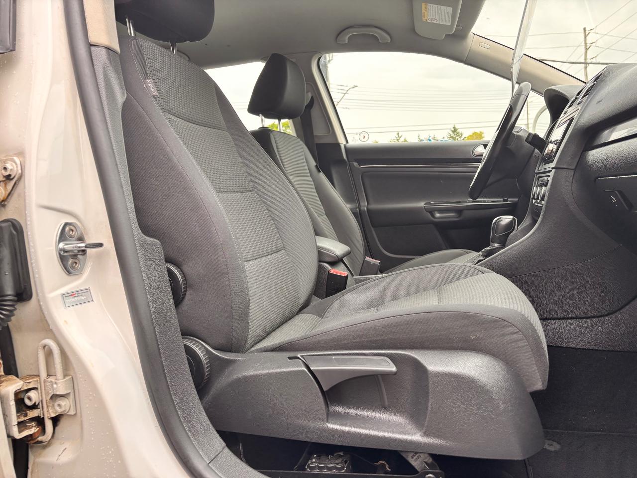2013 Volkswagen Golf Wagon As Is, Diesel Engine!