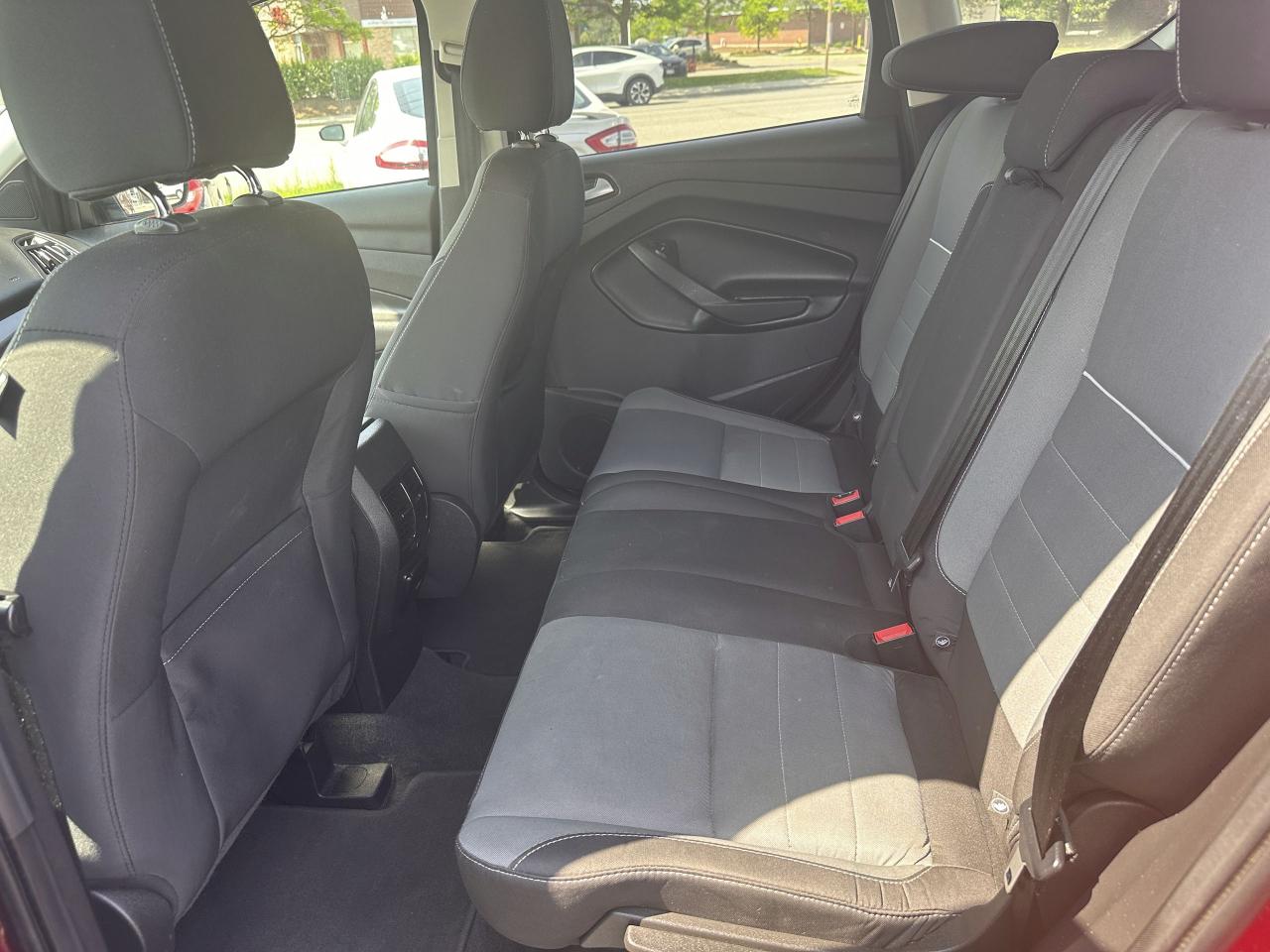 2015 Ford Escape SE - Photo #5