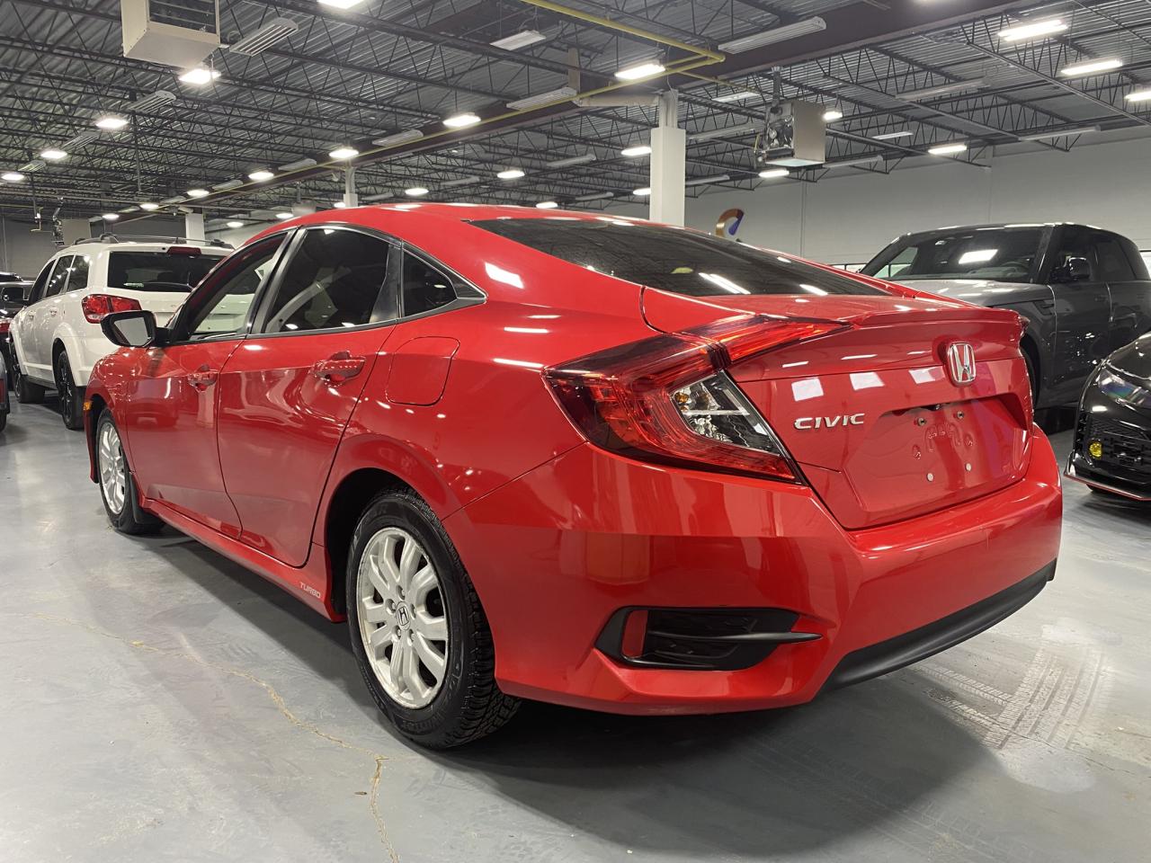 2018 Honda Civic EX-T - Photo #3