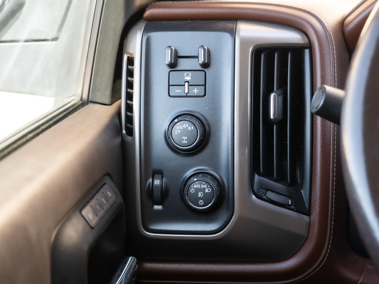 2017 Chevrolet Silverado 1500 High Country - Photo #14