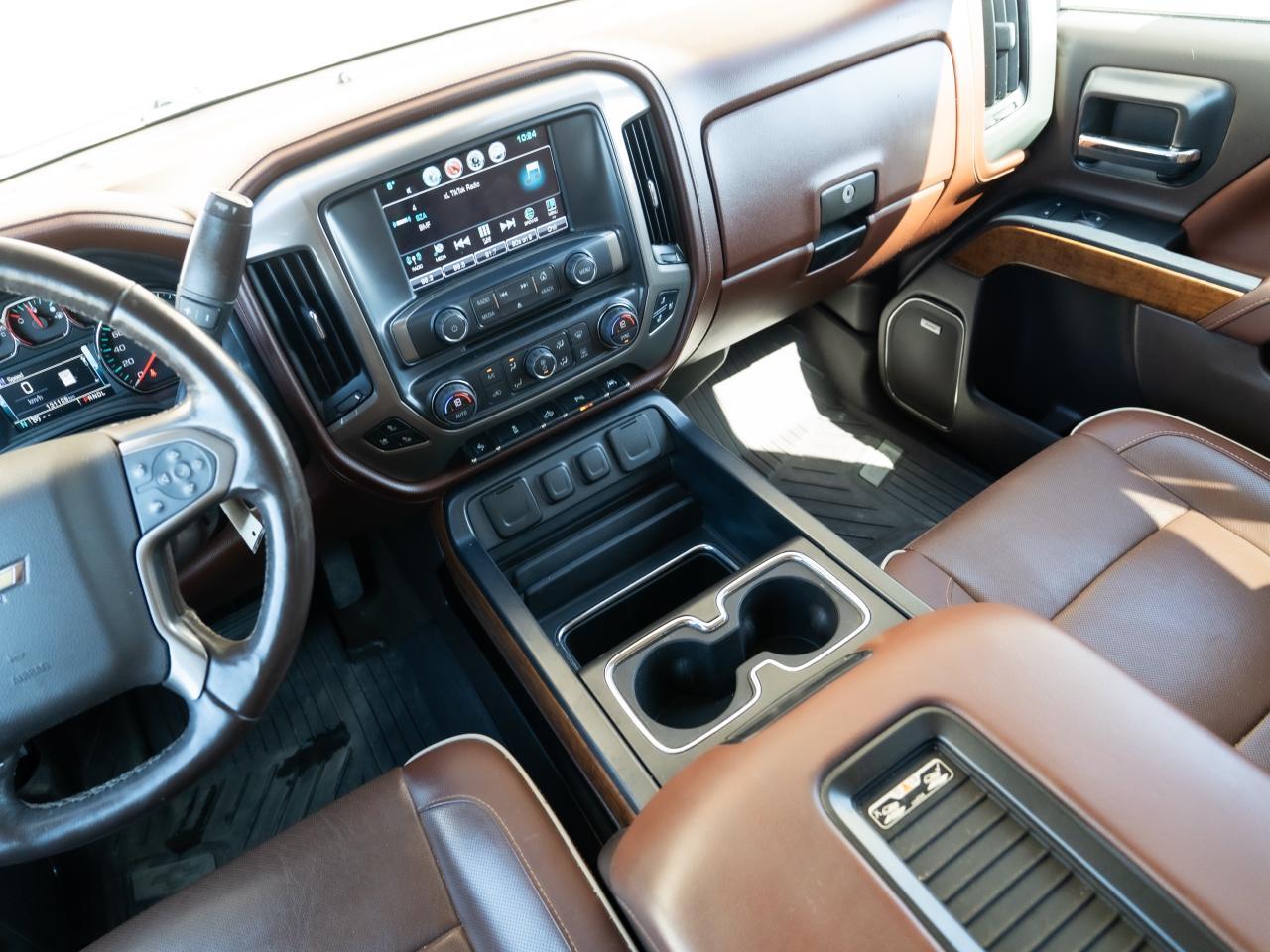 2017 Chevrolet Silverado 1500 High Country - Photo #8