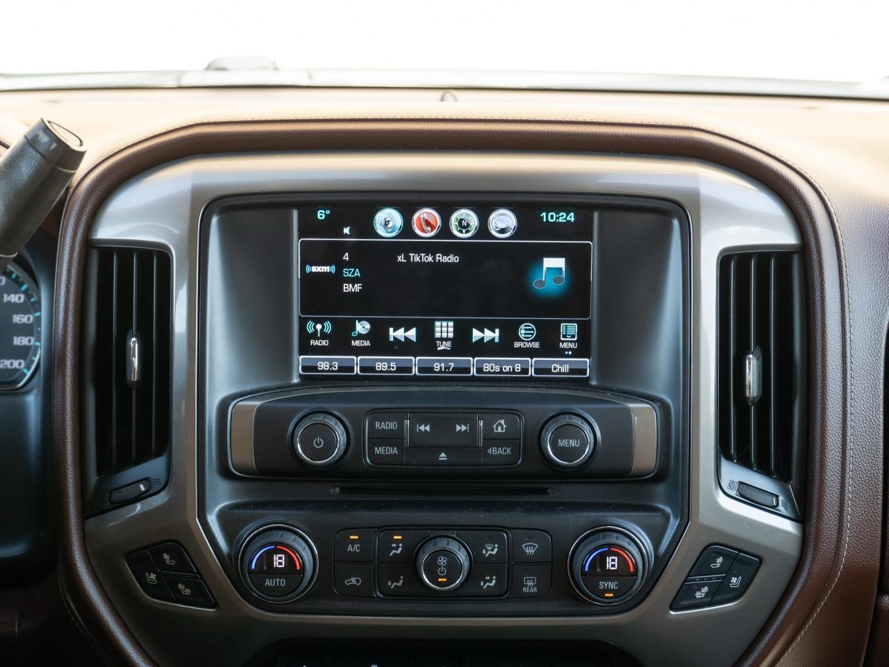 2017 Chevrolet Silverado 1500 High Country - Photo #11