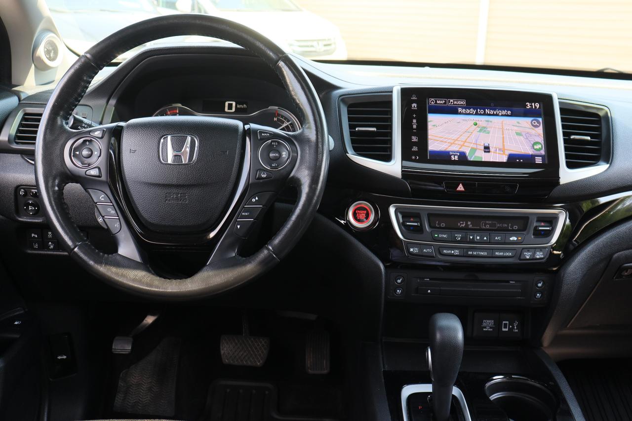 2017 Honda Ridgeline Touring | AWD | Leather | Roof | Nav | Cam | Tints Photo44