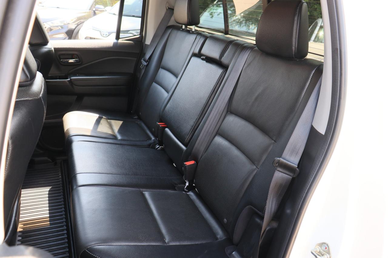 2017 Honda Ridgeline Touring | AWD | Leather | Roof | Nav | Cam | Tints Photo83