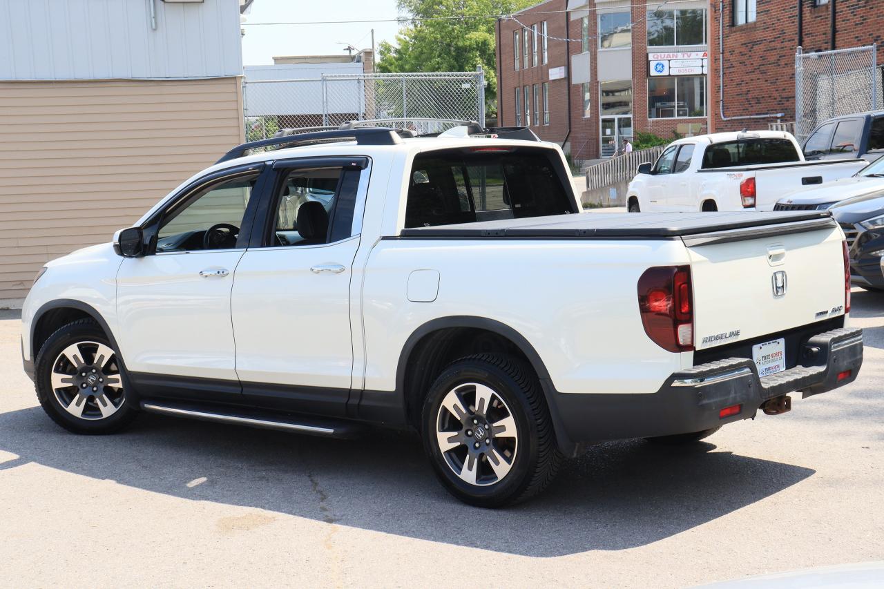 2017 Honda Ridgeline Touring | AWD | Leather | Roof | Nav | Cam | Tints Photo54
