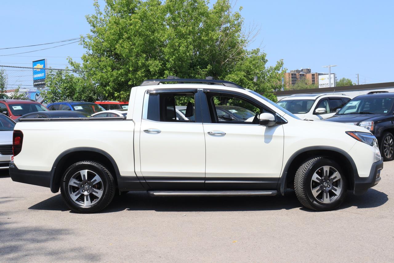 2017 Honda Ridgeline Touring | AWD | Leather | Roof | Nav | Cam | Tints Photo57
