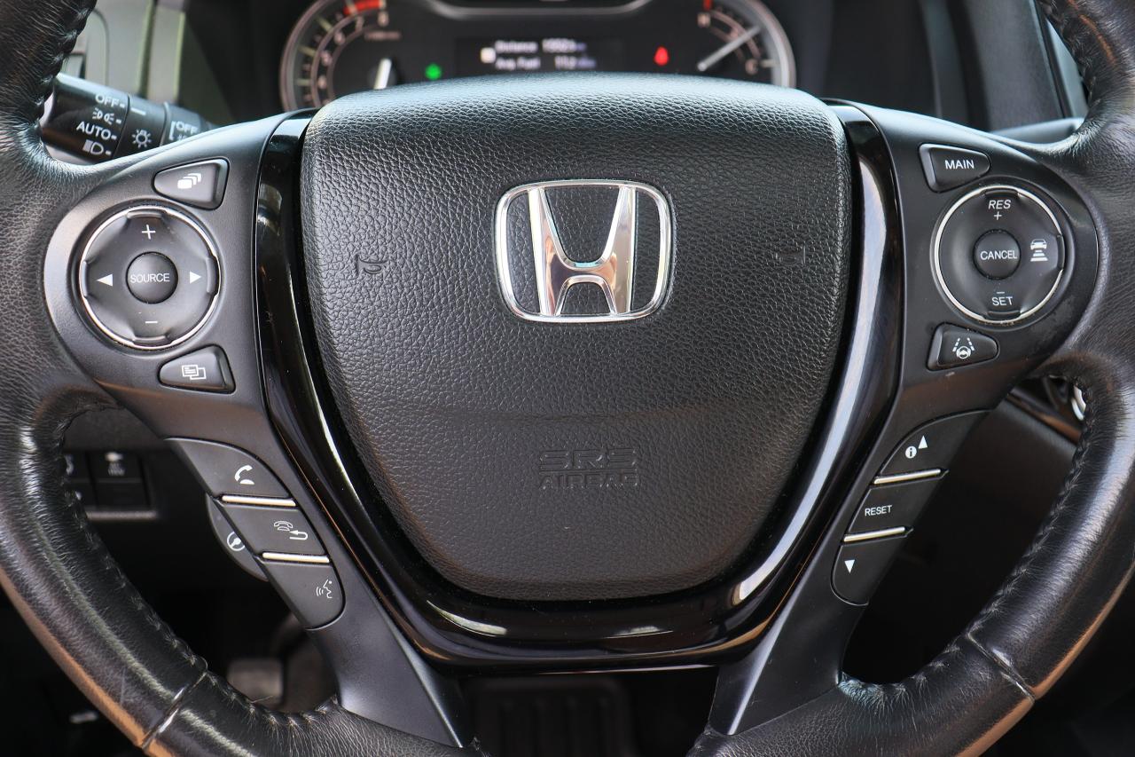2017 Honda Ridgeline Touring | AWD | Leather | Roof | Nav | Cam | Tints Photo76