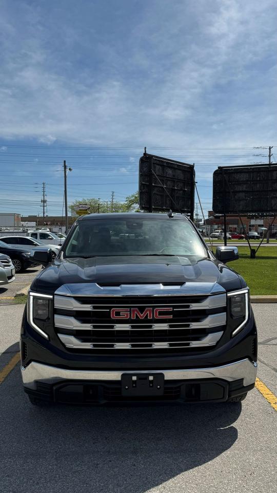 2023 GMC Sierra 1500 SLE - Photo #10