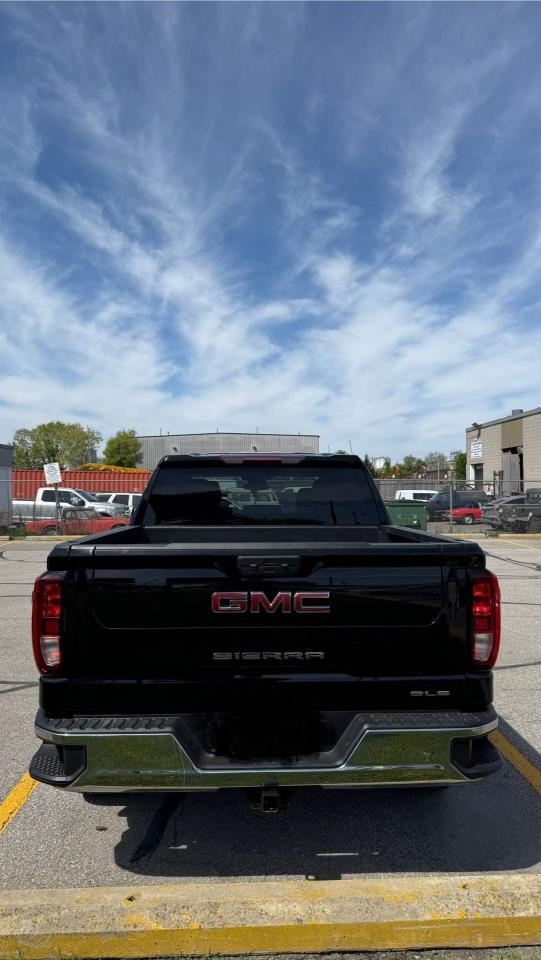 2023 GMC Sierra 1500 SLE - Photo #12