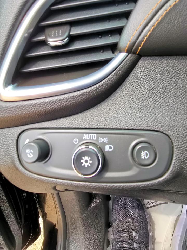 2017 Chevrolet Trax Premier/AWD/Sunroof/low KM - Photo #11