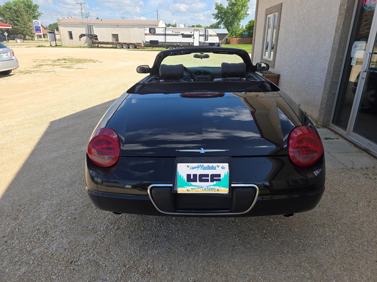 2002 Ford Thunderbird Convertible - Photo #12
