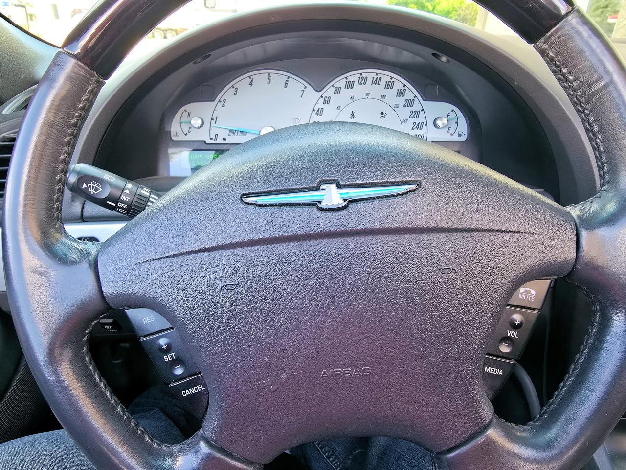 1751738525
