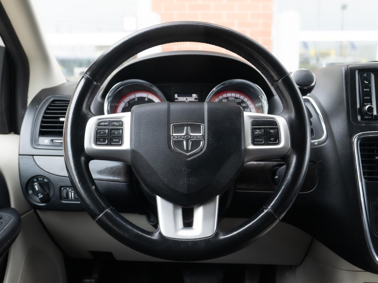 2018 Dodge Grand Caravan Crew Plus - Photo #9