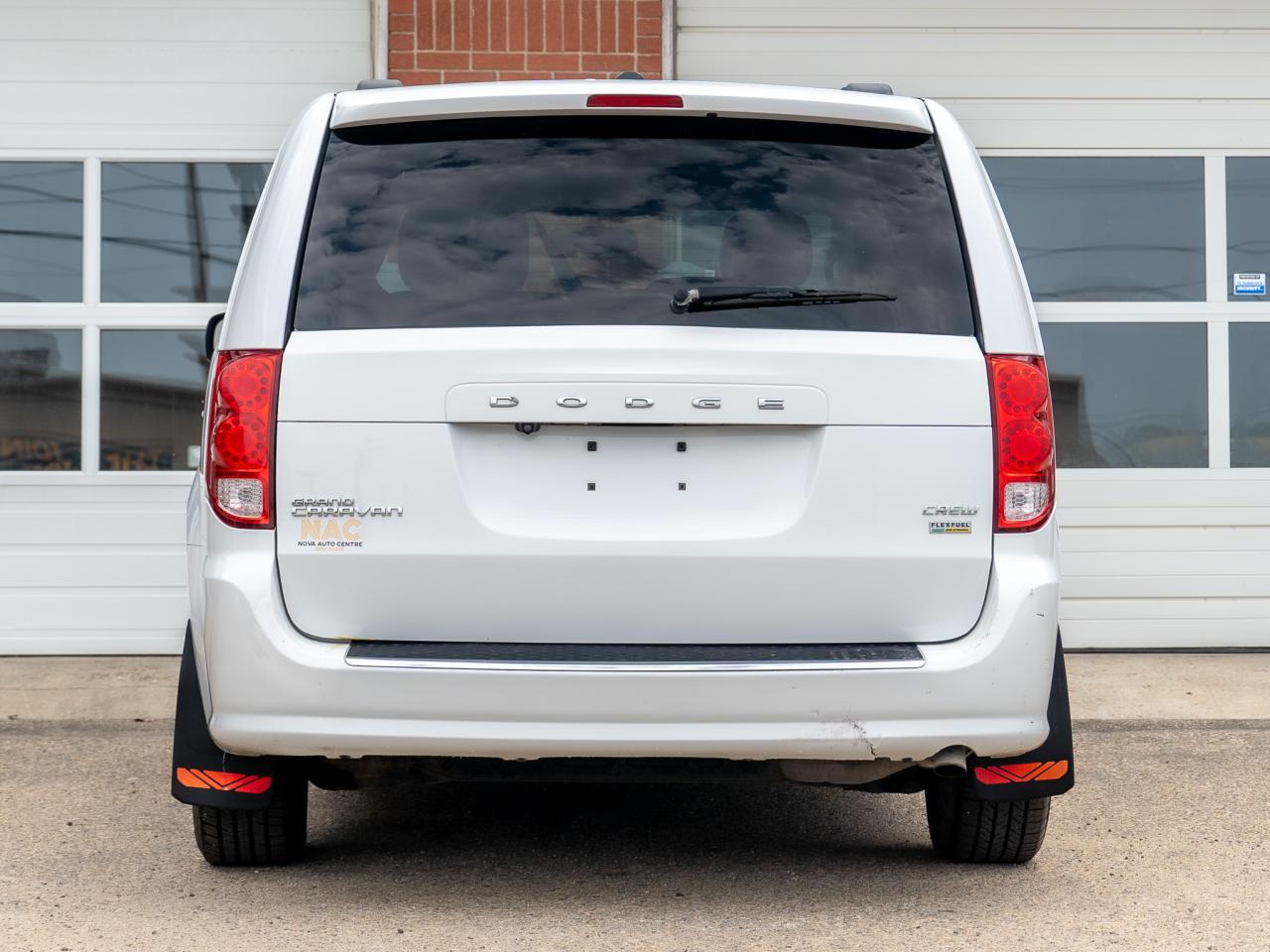 2018 Dodge Grand Caravan Crew Plus - Photo #4