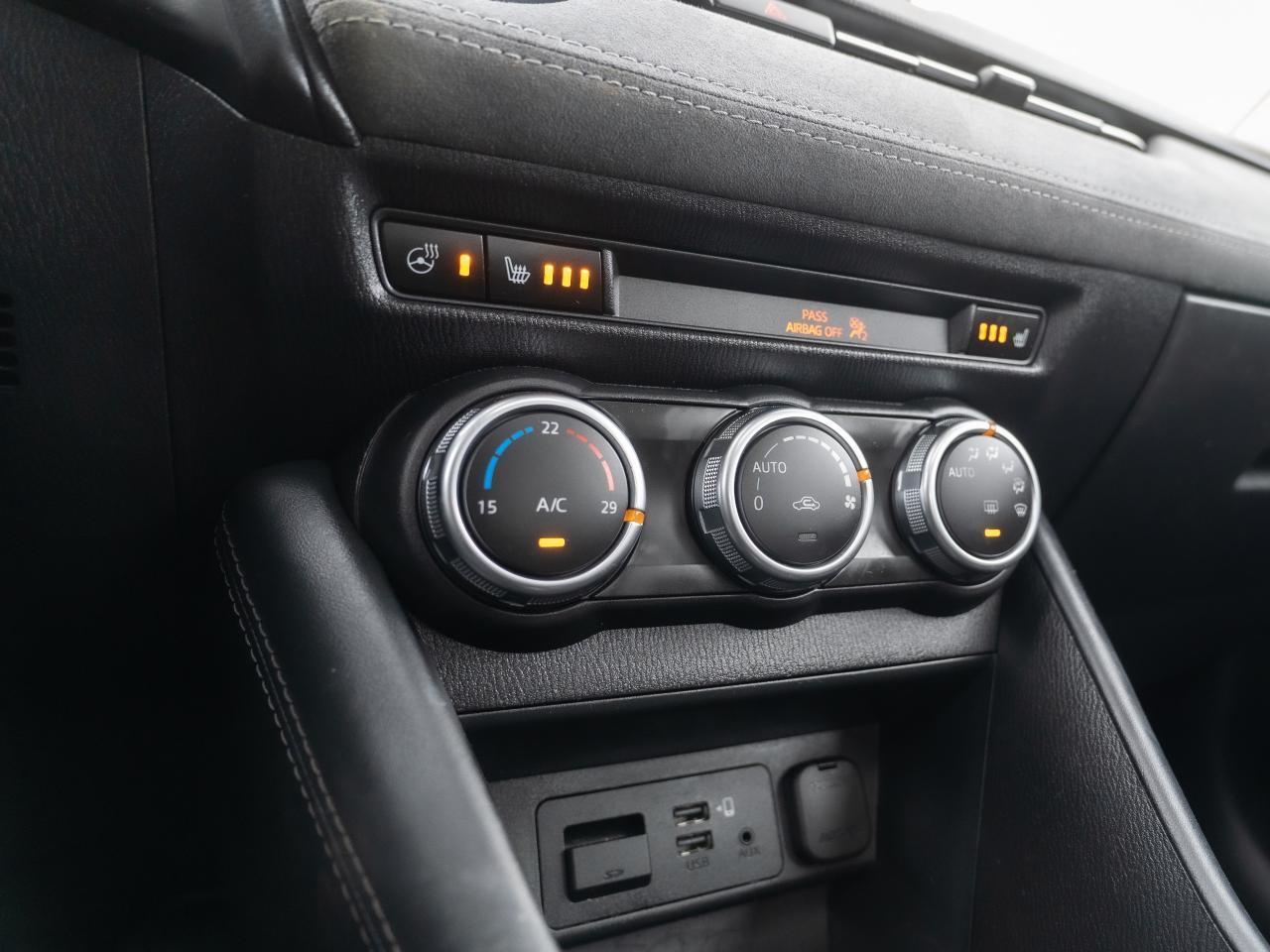 2020 Mazda CX-3 Touring - Photo #17