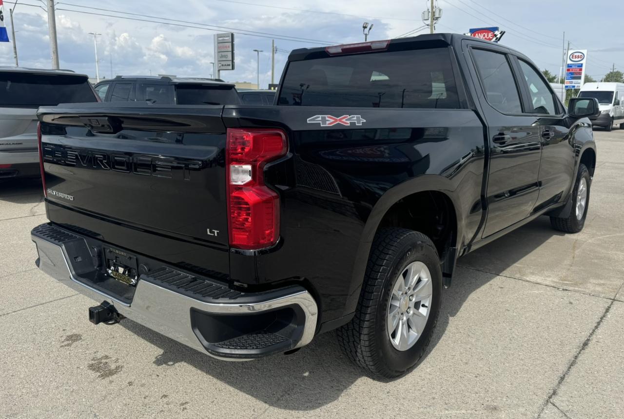 2023 Chevrolet Silverado 1500 4WD Crew Cab 147" LT Photo