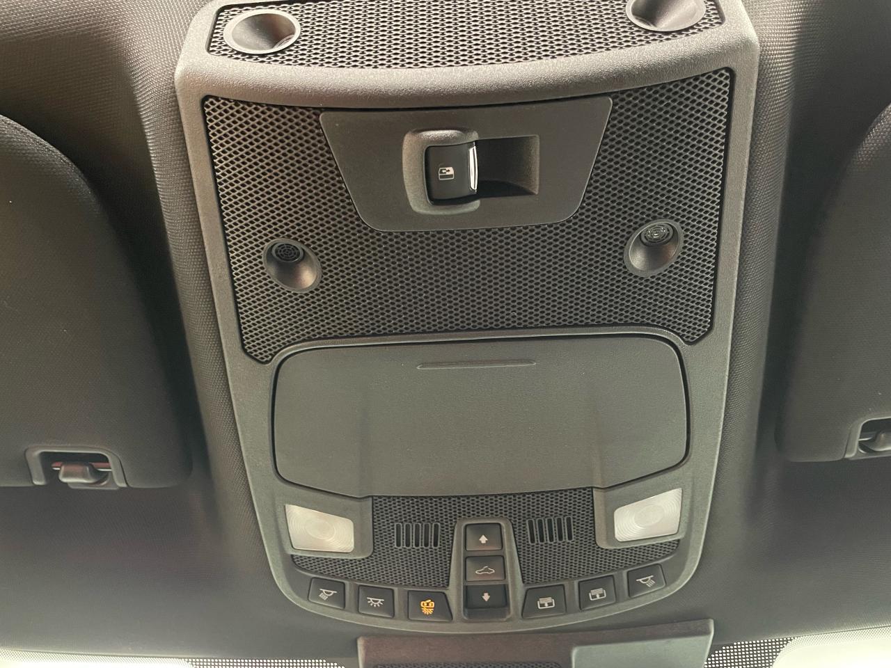 2018 Ford F-150 Limited 4WD SuperCrew 5.5' Box Photo19