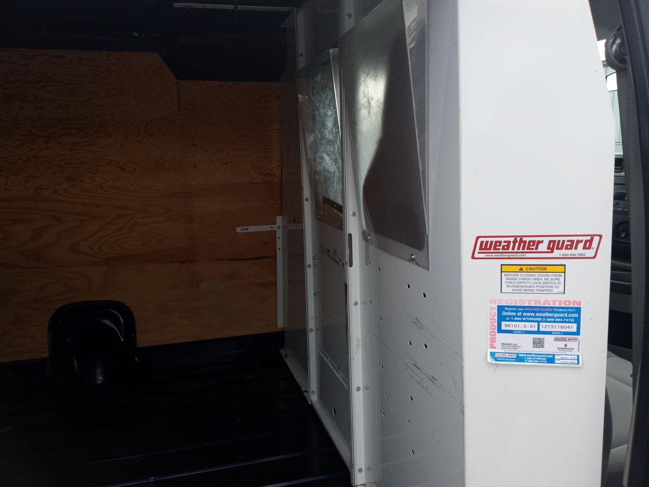 2012 Ford Econoline Commercial - Photo #11