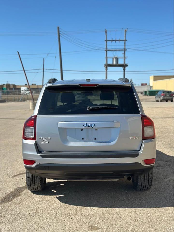 2017 Jeep Compass North Edition - Photo #6
