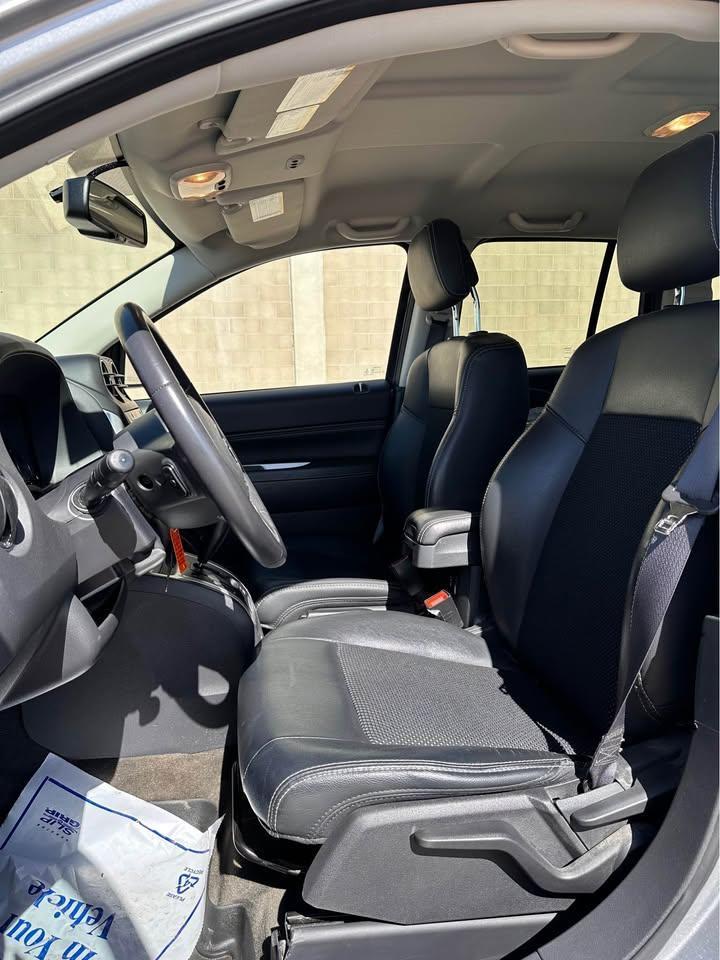 2017 Jeep Compass North Edition - Photo #11