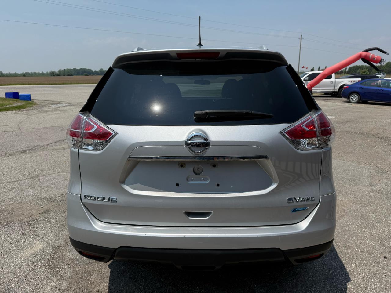 2015 Nissan Rogue SV | Backup Camera | Heated Seats | Sunroof - Photo #4
