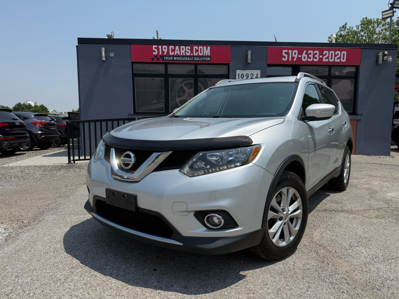 2015 Nissan Rogue SV | Backup Camera | Heated Seats | Sunroof - Photo #1