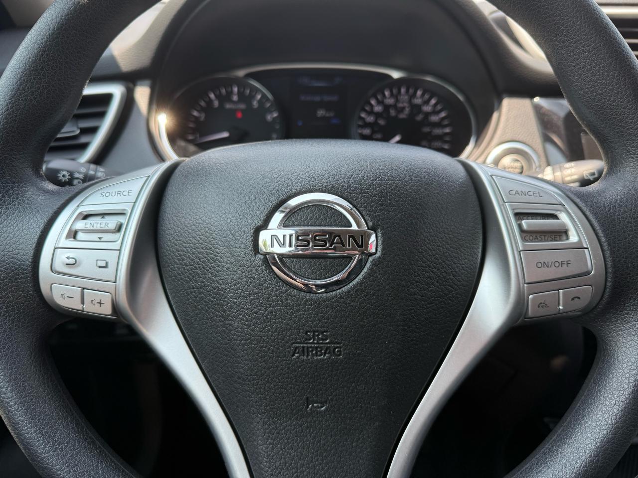 2015 Nissan Rogue SV | Backup Camera | Heated Seats | Sunroof - Photo #18
