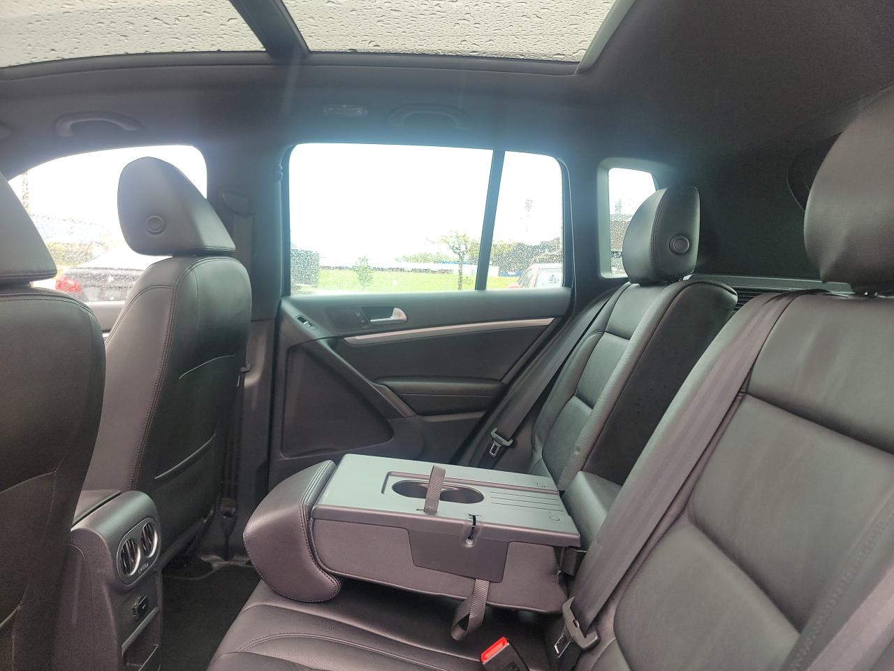 2015 Volkswagen Tiguan Highline | R-LINE - Photo #17
