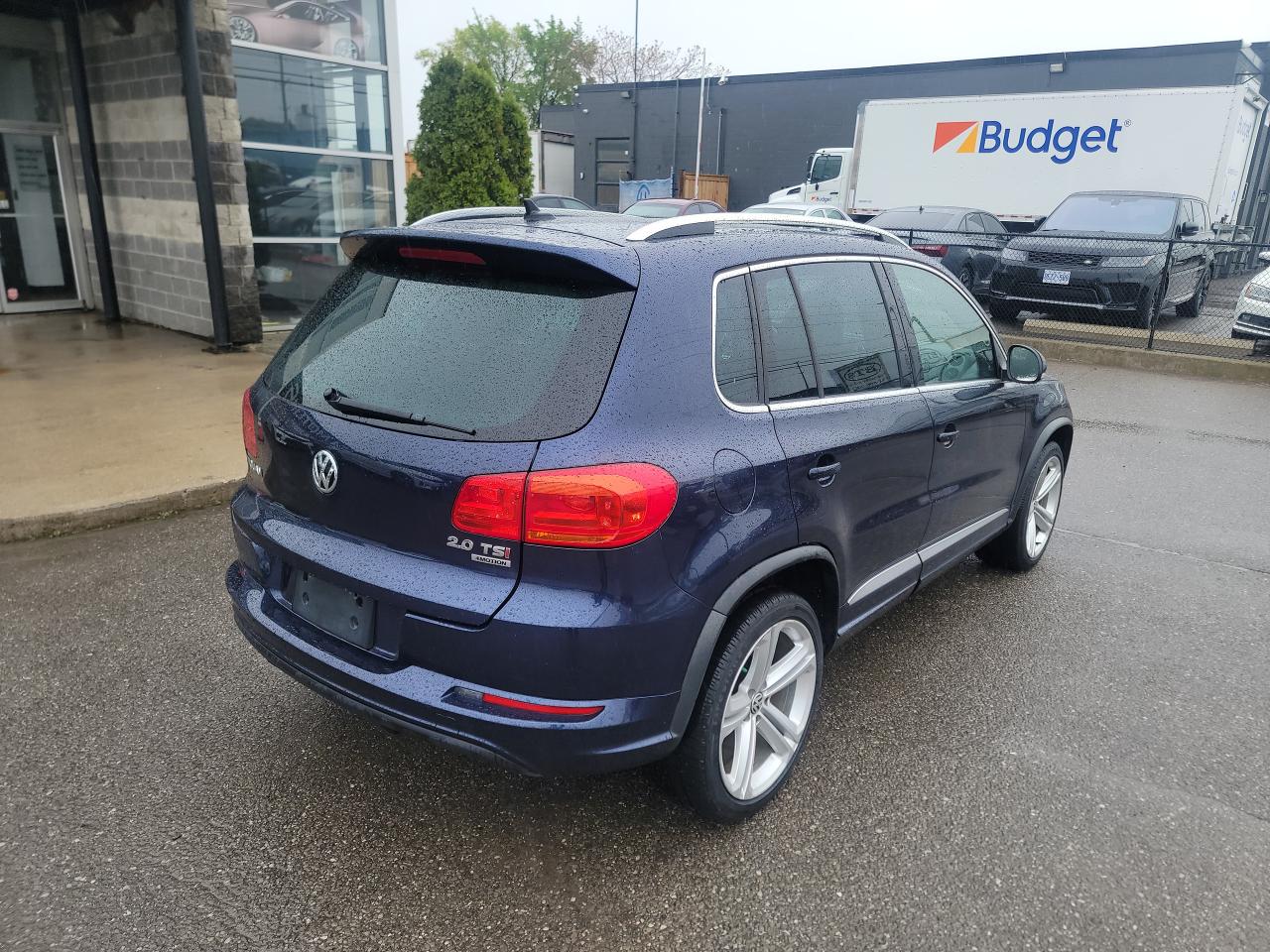 2015 Volkswagen Tiguan Highline | R-LINE Photo4