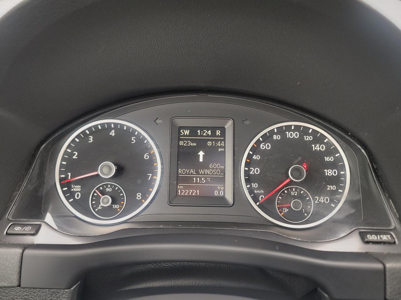 1749499325