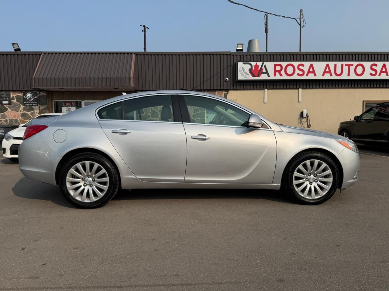2012 Buick Regal AUTO NO ACCIDENT HEATED SEATS LEATHER SUNROOF B-T - Photo #9