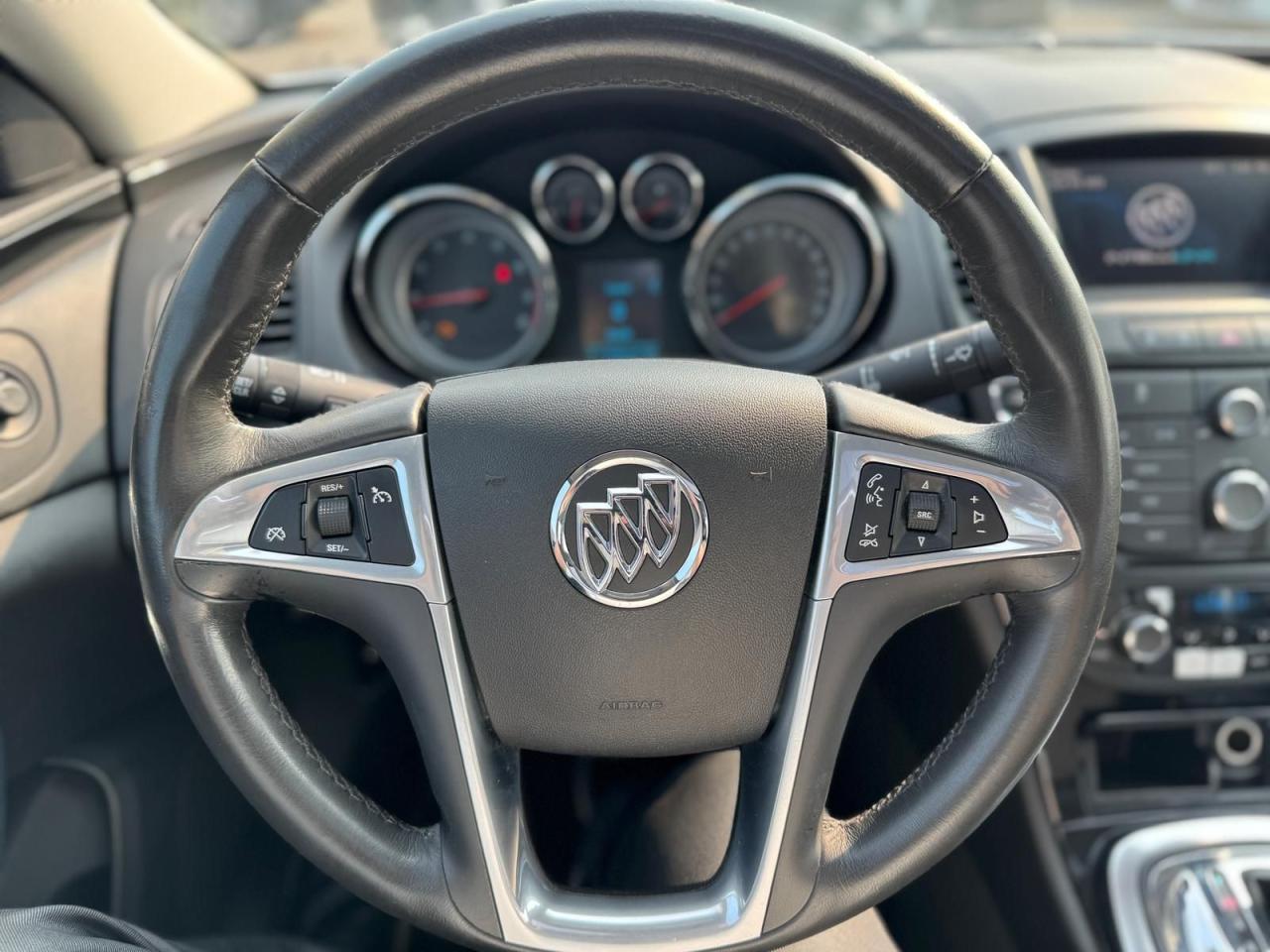 2012 Buick Regal AUTO NO ACCIDENT HEATED SEATS LEATHER SUNROOF B-T - Photo #16