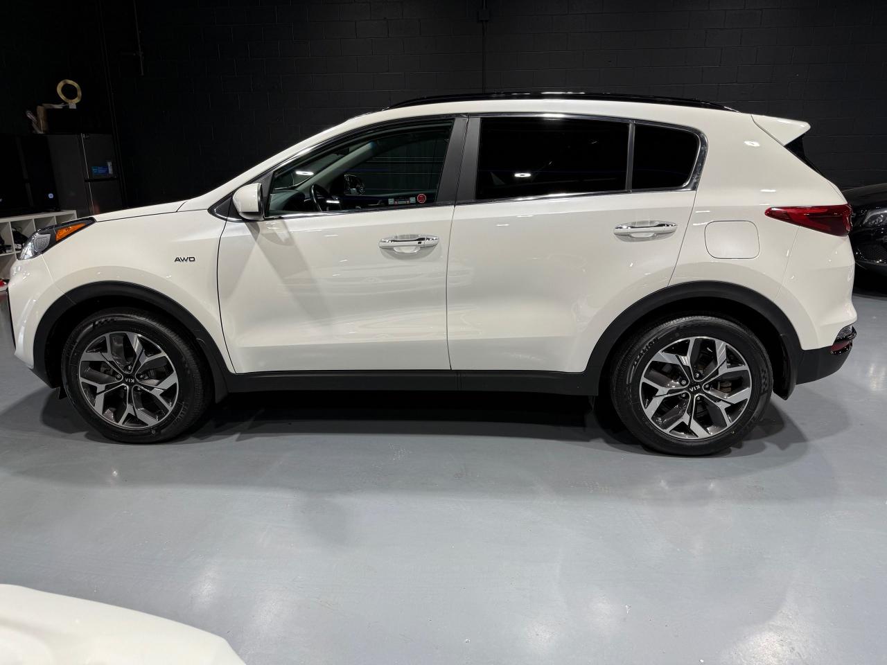 2020 Kia Sportage EX - Photo #9