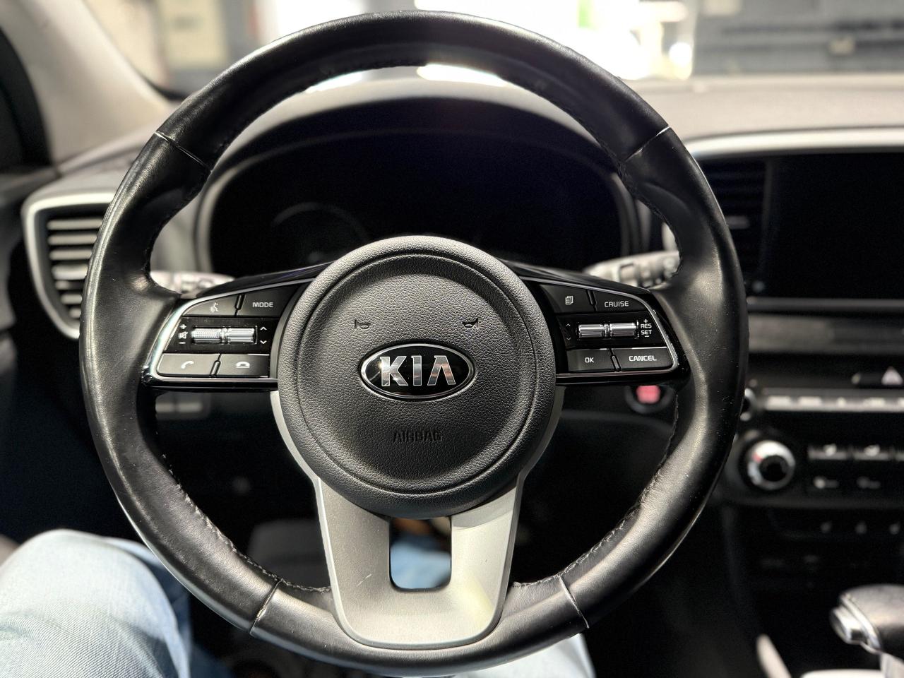2020 Kia Sportage EX - Photo #12