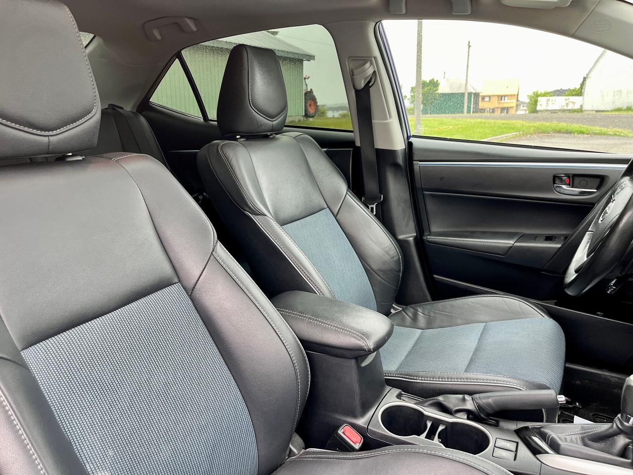 2016 Toyota Corolla S - Photo #12