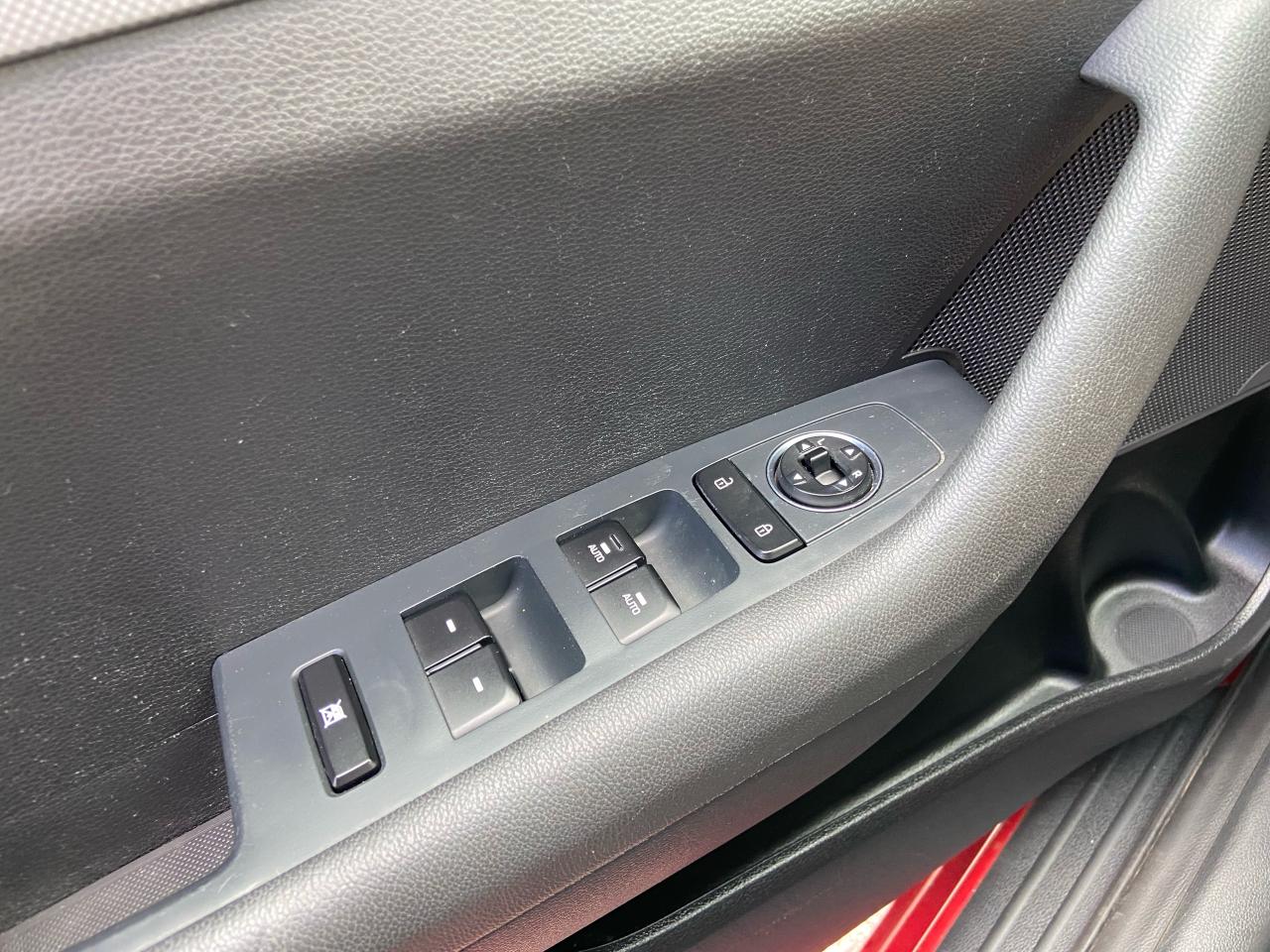 1749501328