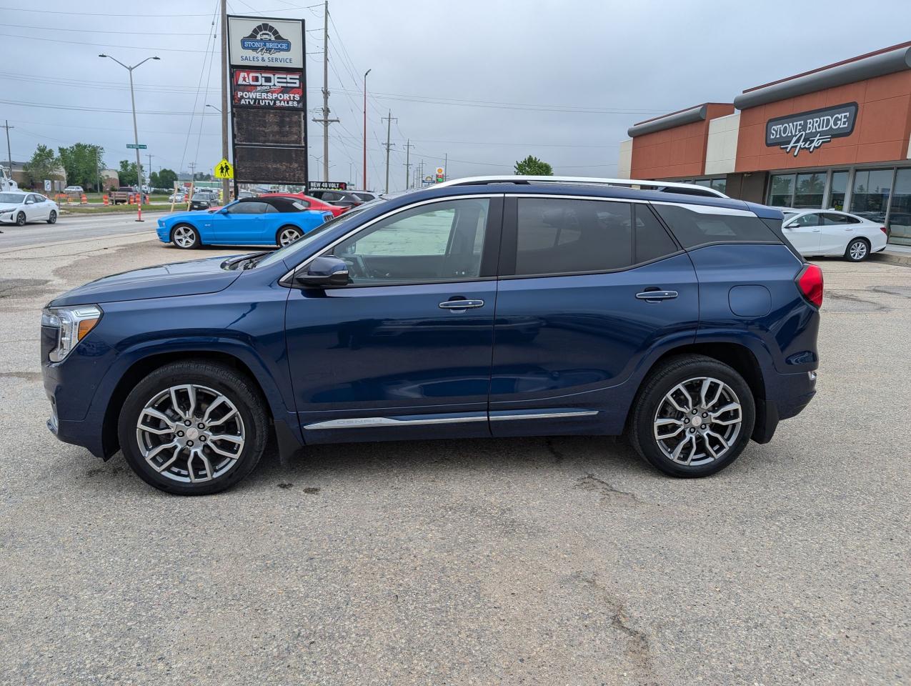 2022 GMC Terrain Denali | Heated Cooled Seats | CarPlay - Photo #6