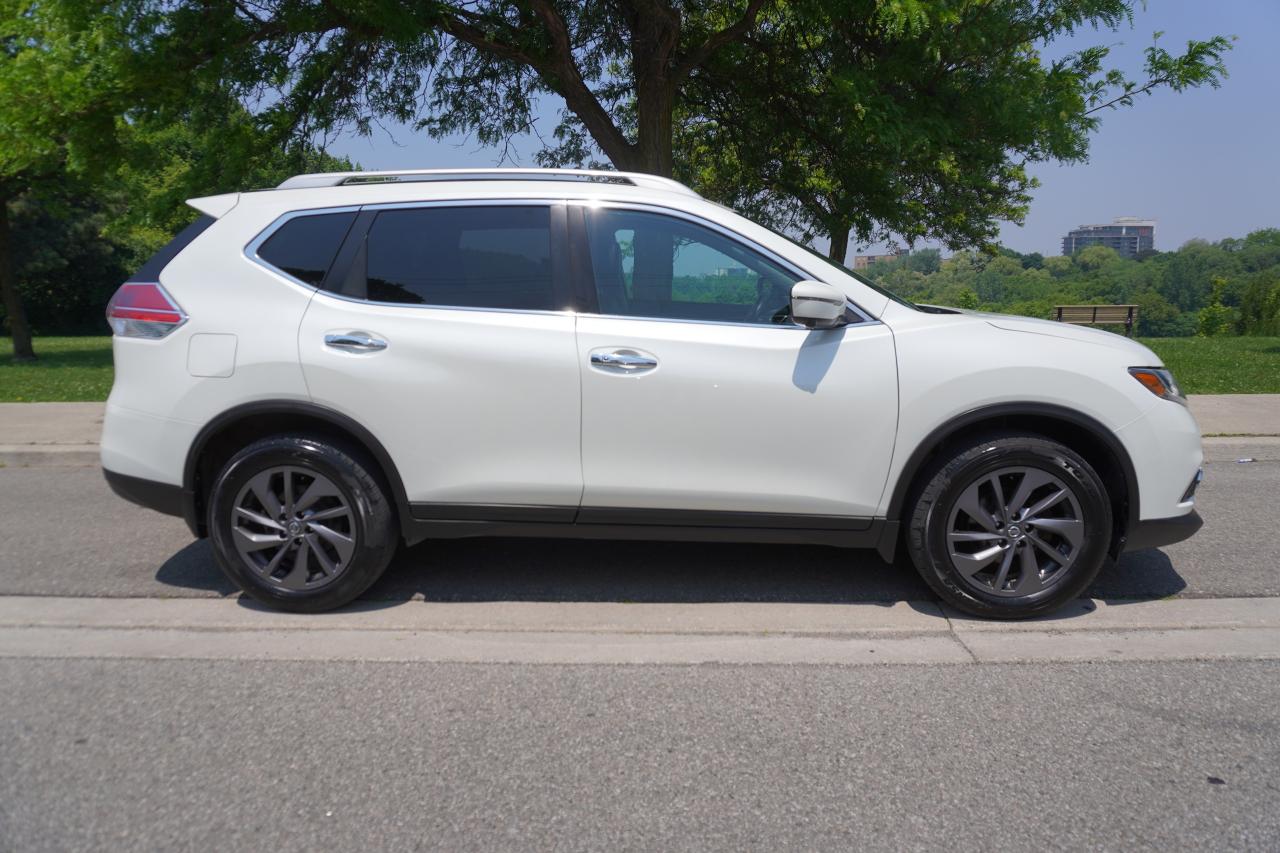 2016 Nissan Rogue 1 OWNER / NO ACCIDENTS / DEALER SERVICED / SL TECH Photo4