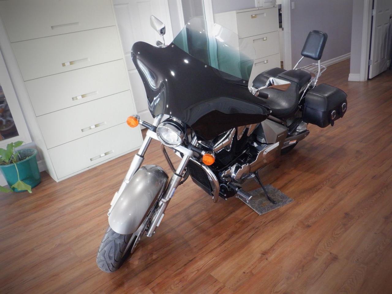 2012 Honda VT1300 Stateline - Photo #2