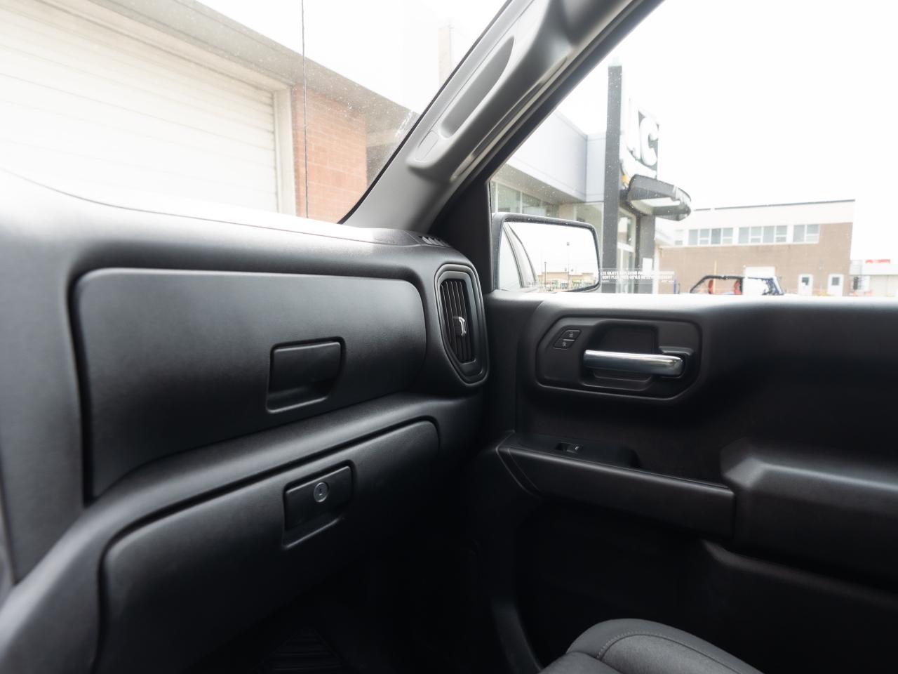 2023 Chevrolet Silverado 1500 Custom Trail Boss - Photo #16