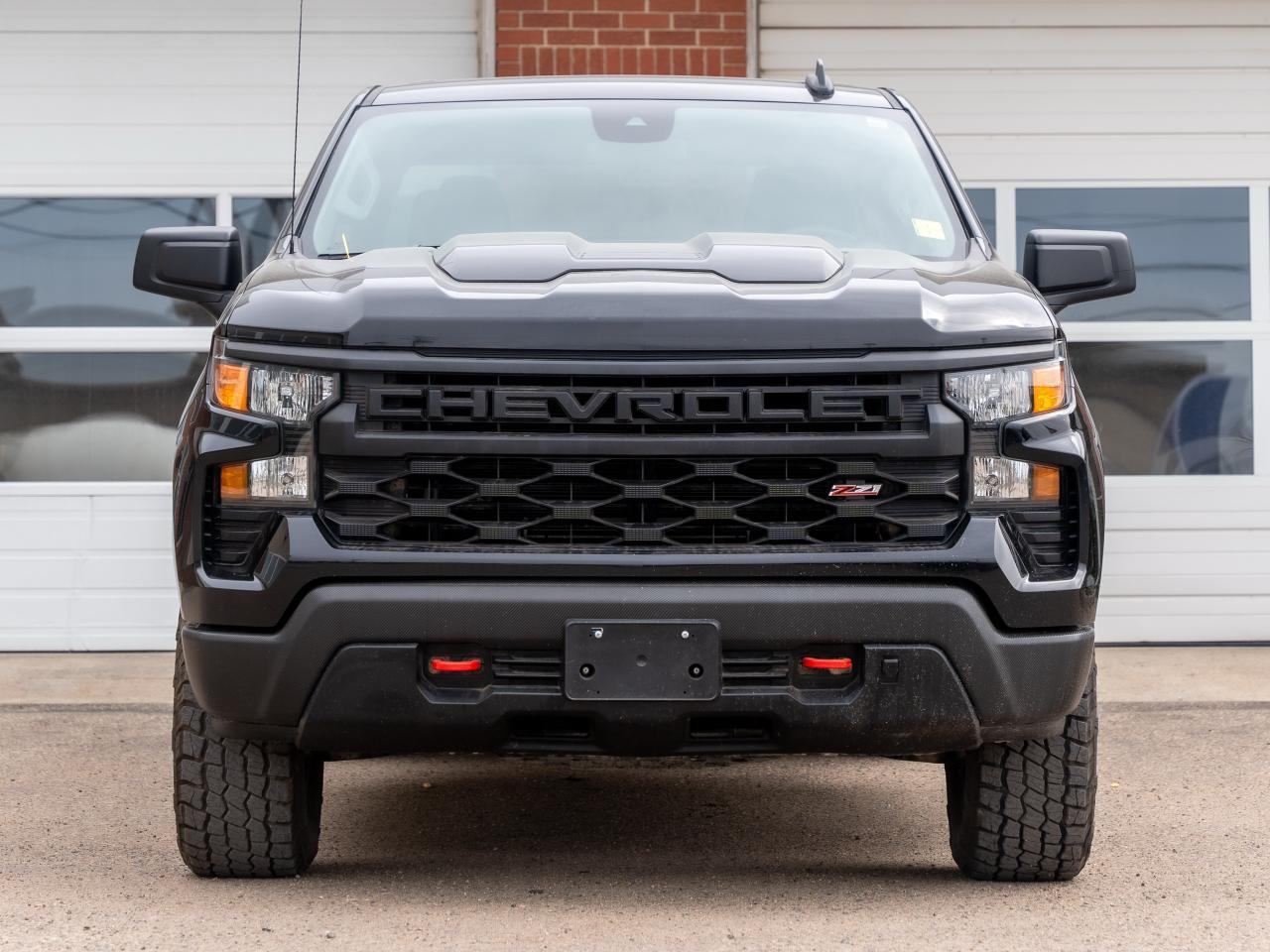 2023 Chevrolet Silverado 1500 Custom Trail Boss - Photo #2