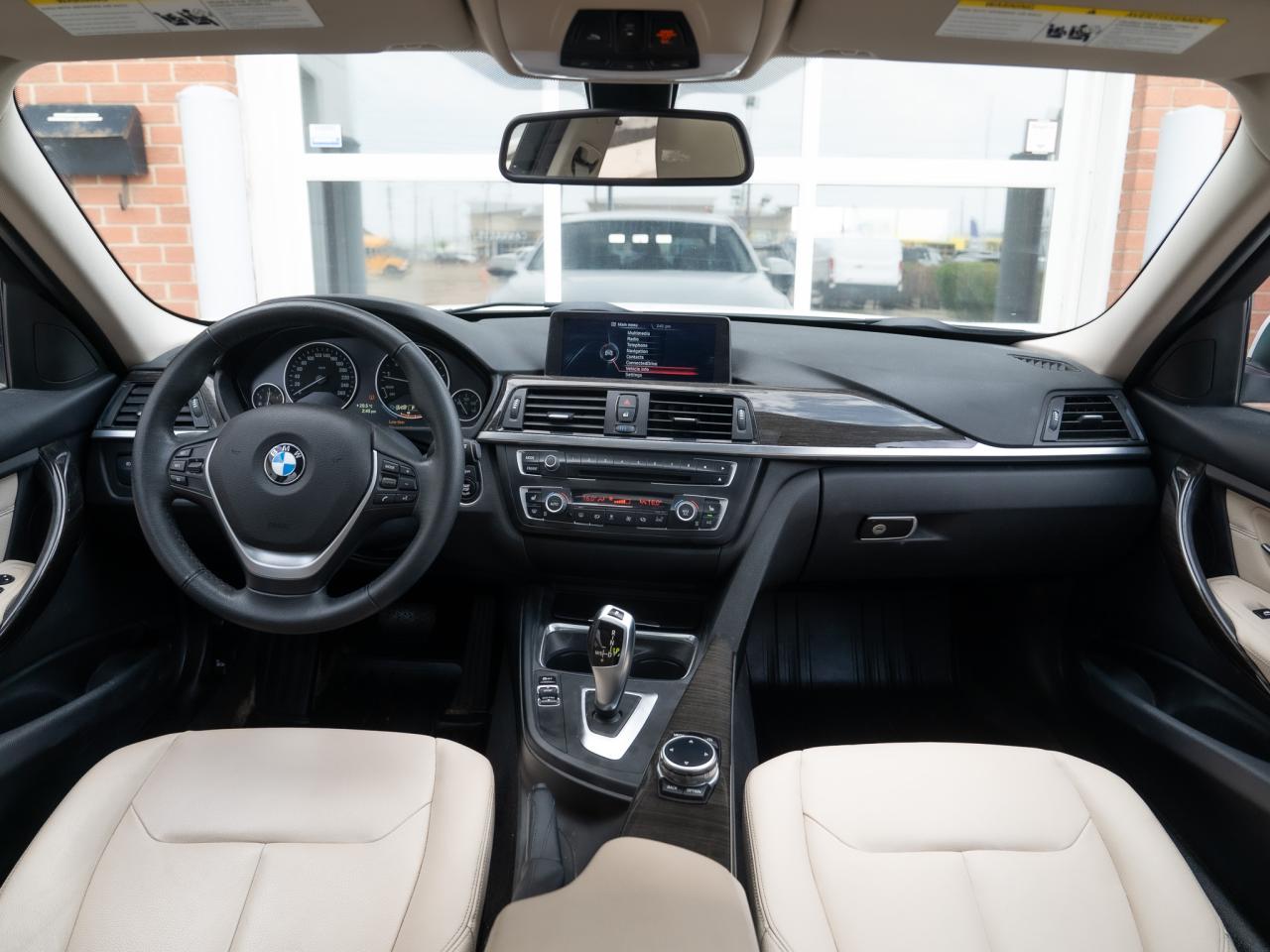 2014 BMW 3 Series 328i xDrive - Photo #8
