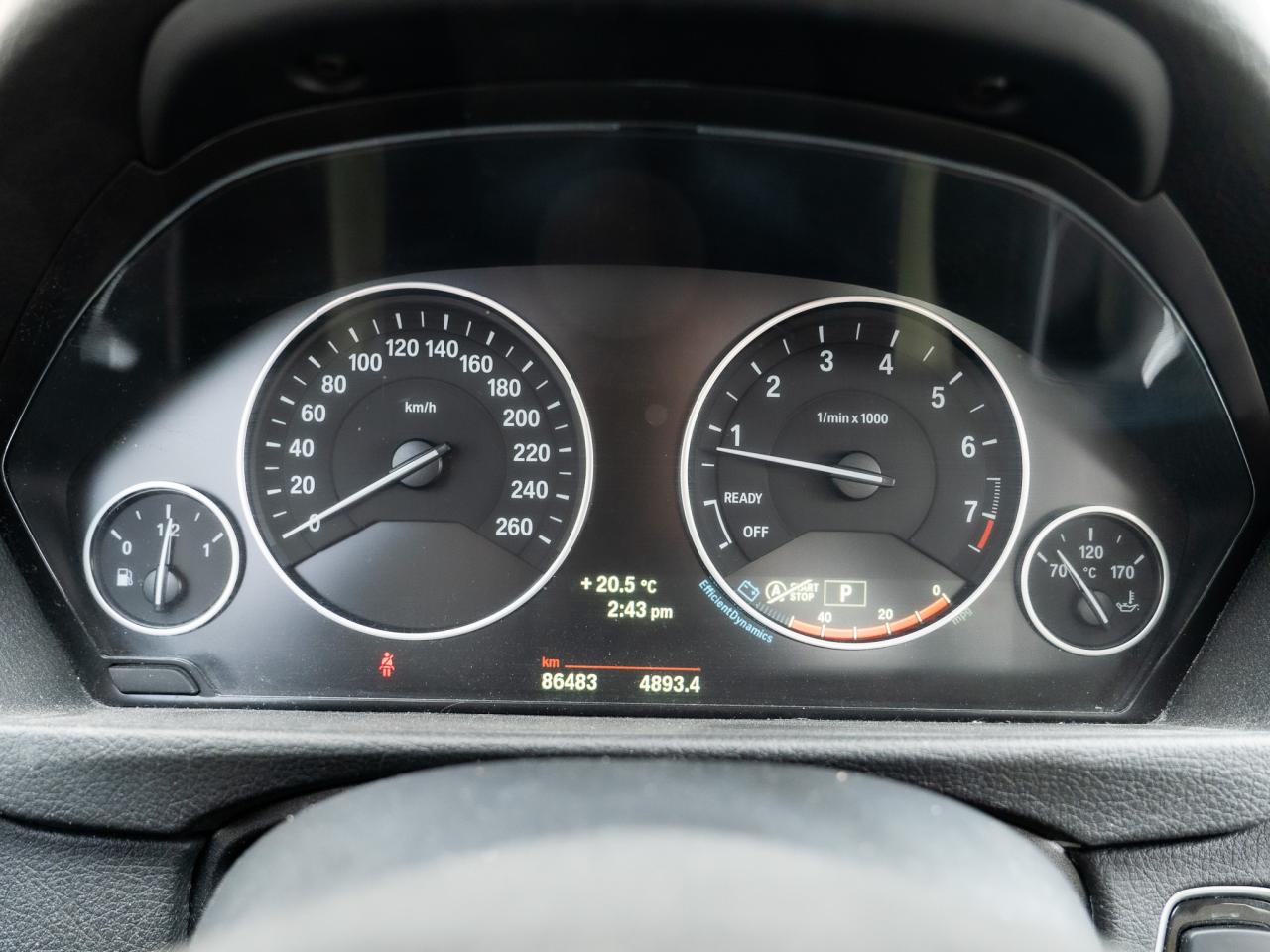 2014 BMW 3 Series 328i xDrive - Photo #12