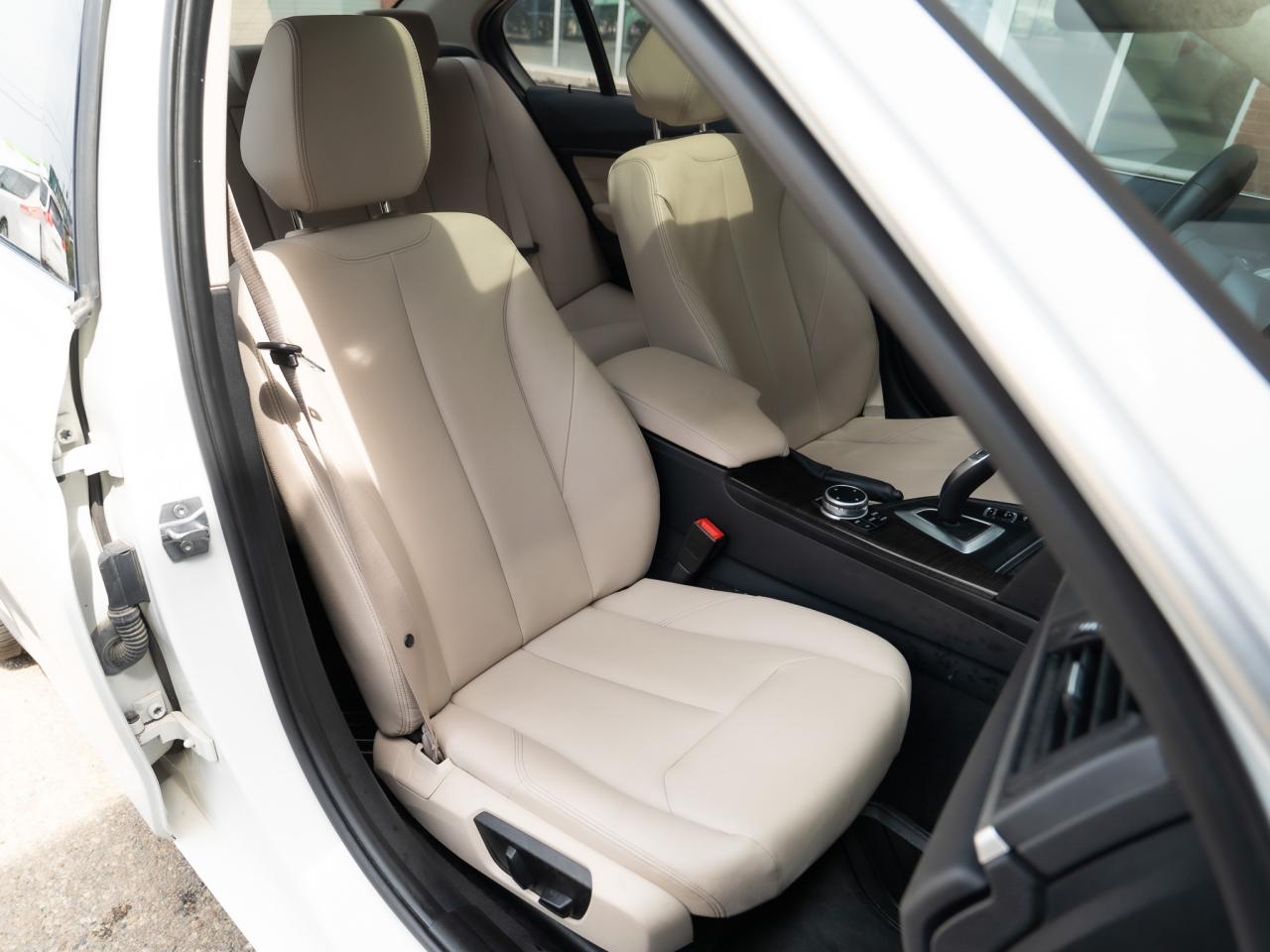 2014 BMW 3 Series 328i xDrive - Photo #18