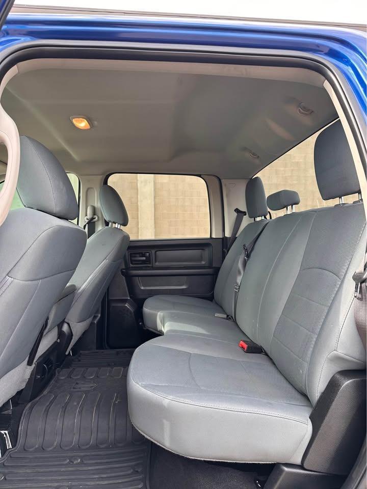 2018 RAM 1500 ST - Photo #10