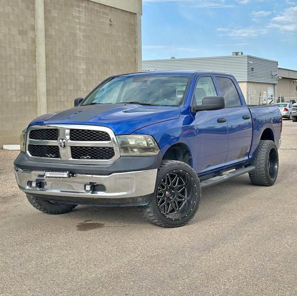2018 RAM 1500 ST - Photo #2